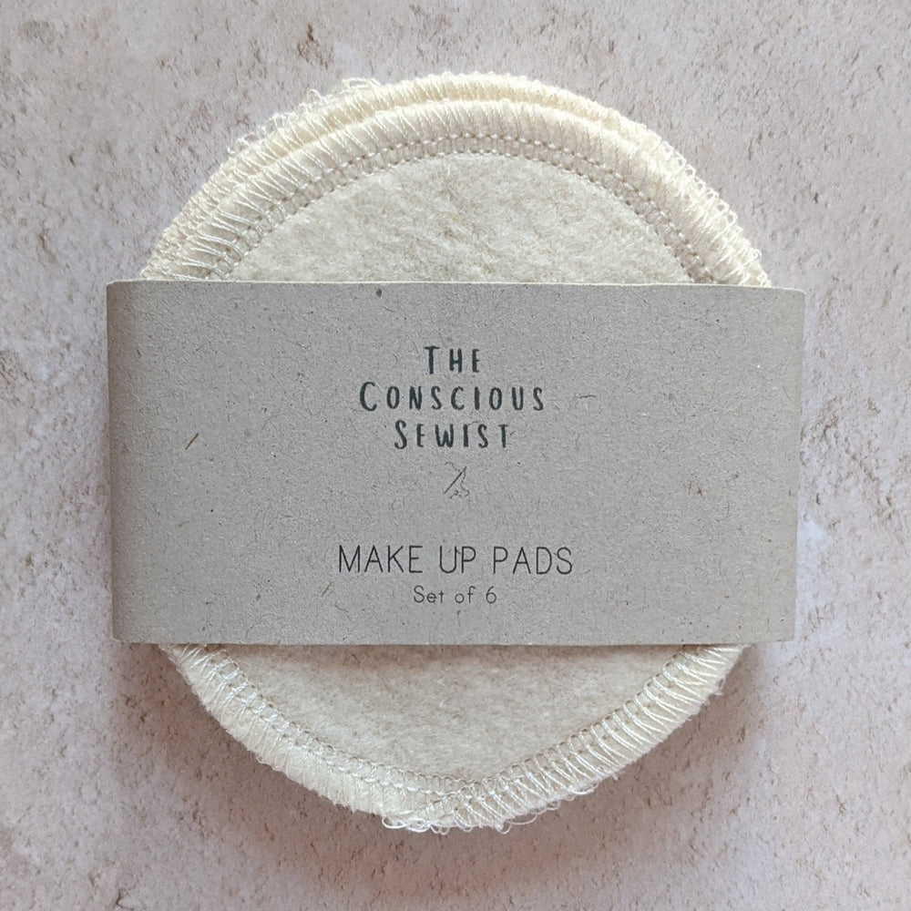 
                  
                    The Conscious Sewist Make Up Pads (set of 6). Made from a soft natural fleece, which is 55% organic hemp 45% organic cotton
                  
                