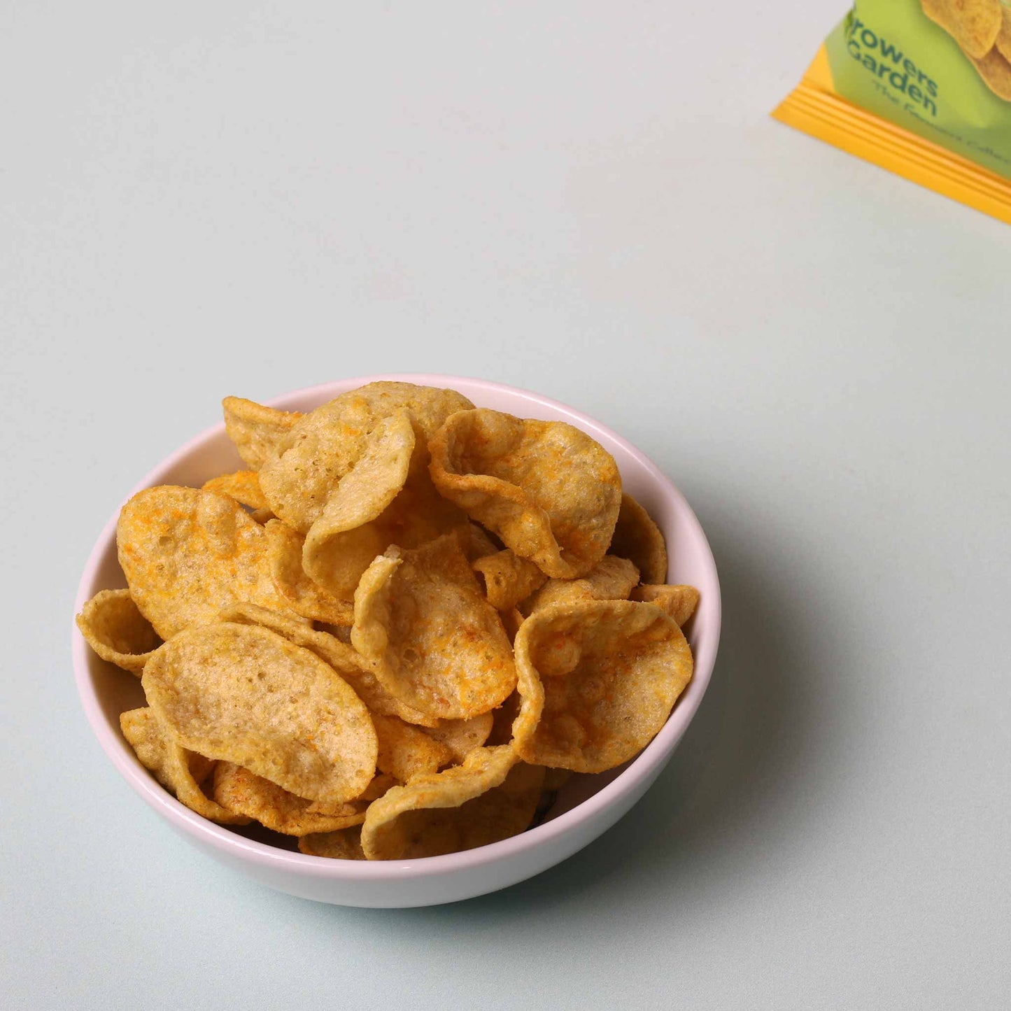 Growers Garden Broccoli Crisps - Cheese Flavour Bowl