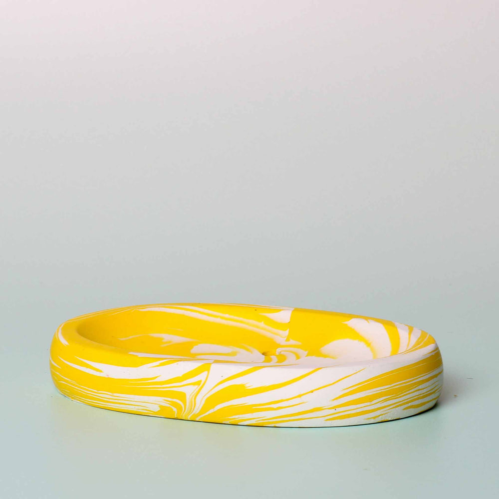 
                  
                    Terrazzo & Titz - Jesmonite Oval Soap Dish, Yellow & White Marble Side
                  
                