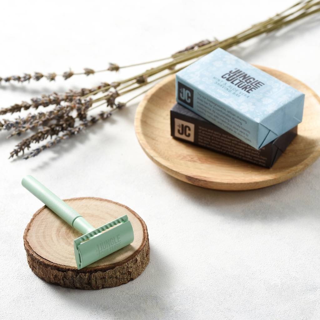 
                  
                    Reusable Safety Razors for Women & Men | Eco-Friendly Metal Razor-7
                  
                