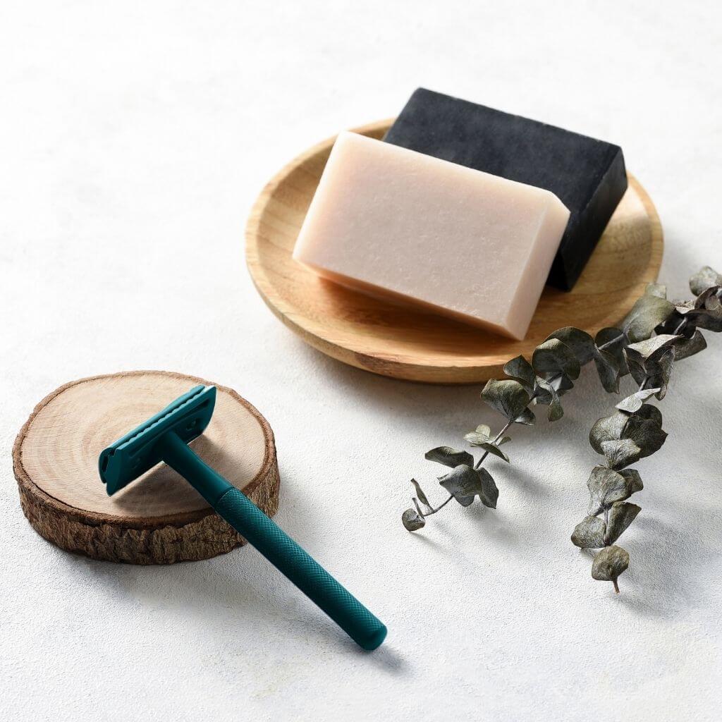 
                  
                    Reusable Safety Razors for Women & Men | Eco-Friendly Metal Razor-9
                  
                
