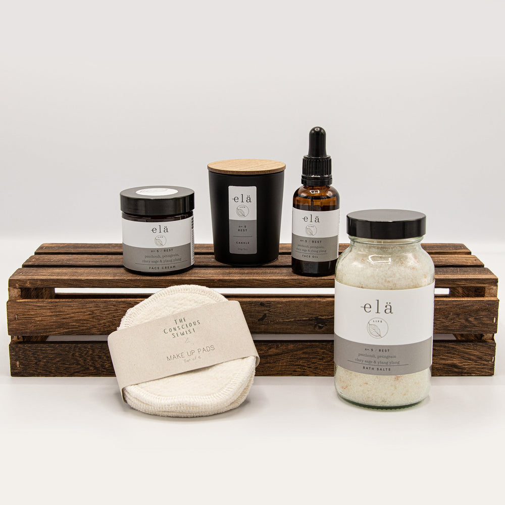 
                  
                    Luxury Vegan Self Care Gift Box with bath salts, face cream, face oil and a candle. It will have you feeling relaxed and revived
                  
                